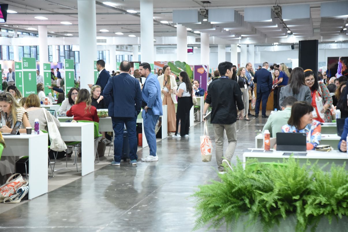 Durante os quatro dias de evento, foram realizadas mais de 24 mil reuniões de negócios pré-agendadas