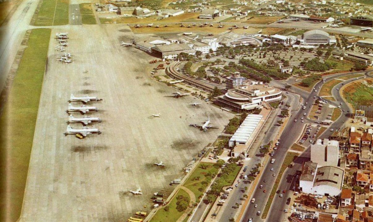 Inaugurado em 12 de abril de 1936, Congonhas é um dos aeroportos mais antigos e movimentados do País