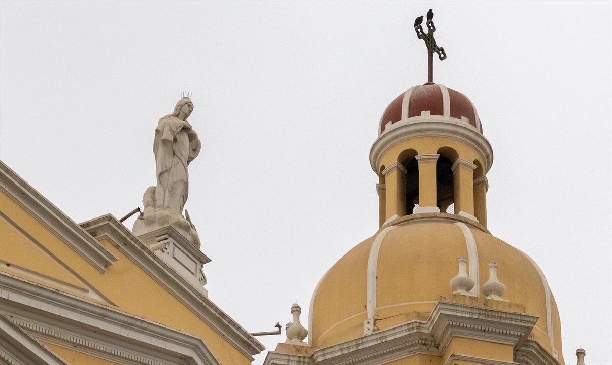 Em 2014, foi nomeado bispo de Chiclayo