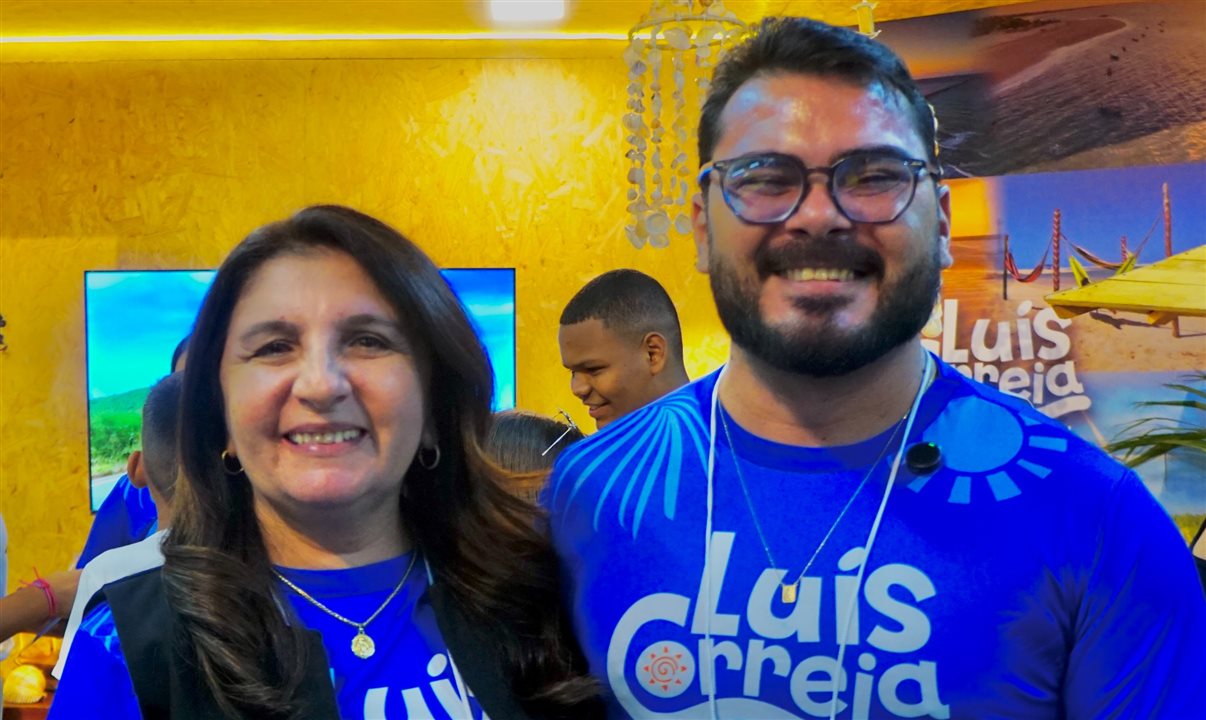Maninha Fontenele e Raul Rodrigues, prefeita e secretário de Turismo de Luís Correia