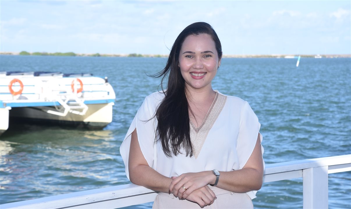 Hellen Lopes trabalha na estrutura do Recife CVB desde os 21 anos e assume a direção executiva aos 28
