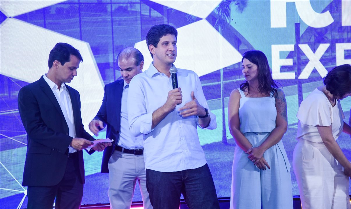 O prefeito de Recife, João Campos, afirmou que fazer o espaço de eventos ter êxito é papel de todo o trade da região