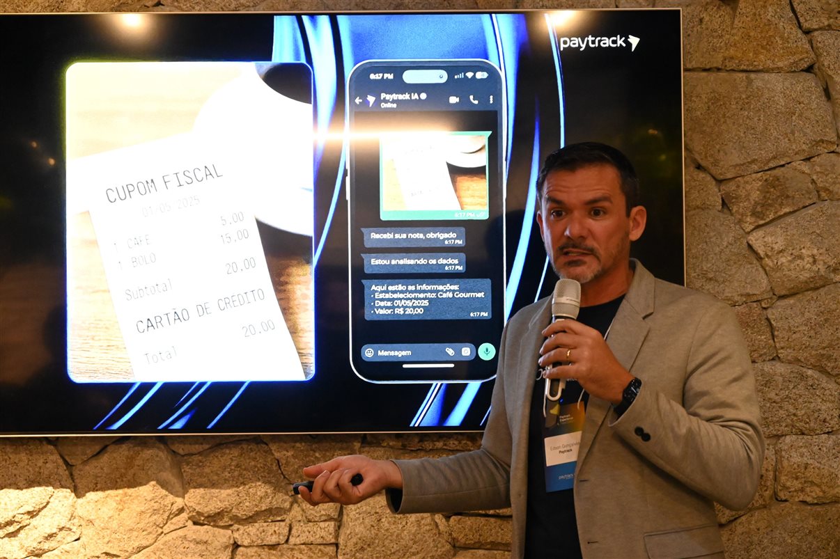 Renato Romero, da Minerva Foods, e Denis Vicentainer, da Paytrack