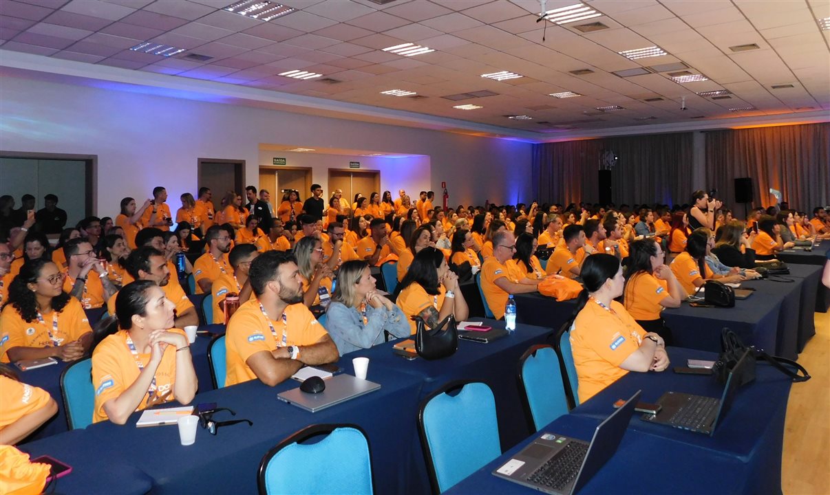 Agentes de viagens participam da Convenção de Vendas da HotelDO