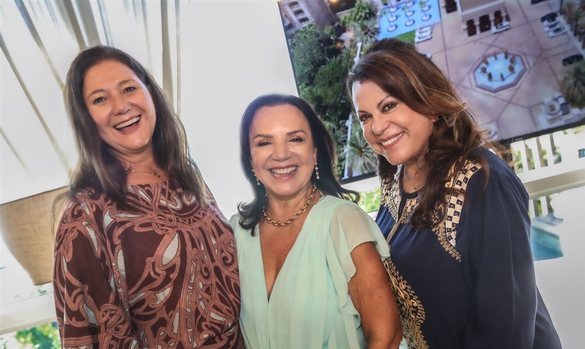 Jo Cintra com Maristela Amorim e Jane Cardoso