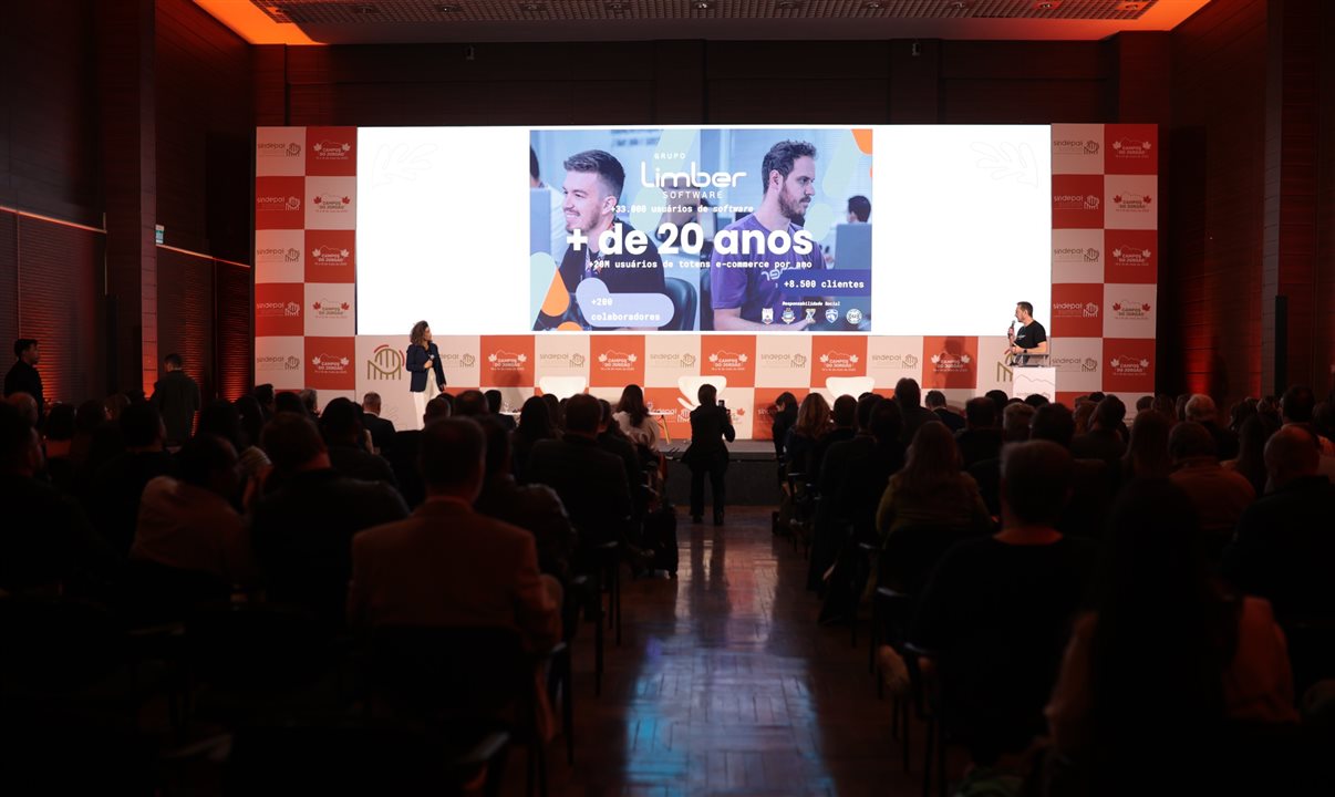 Marcas participantes realizam showcases