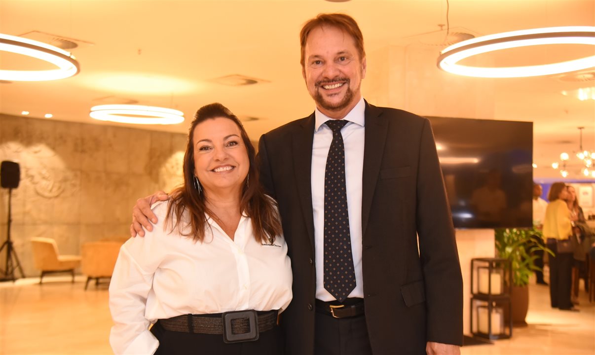 Monica Borobia e Roberto Fuzetti, da Roteiros de Charme