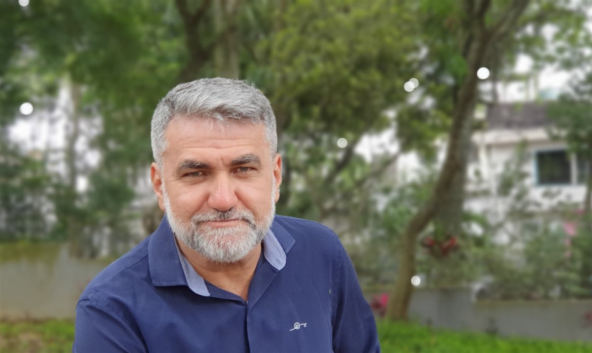 Com mais de 30 anos de experiência no setor, Patelli passou por empresas como Soletur, Voetur, Club Med, CVC Corp e Condor Travel