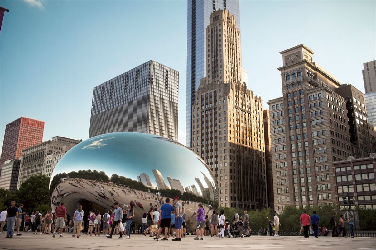 Vista para o rio de Chicago, onde é possível fazer caiaque 