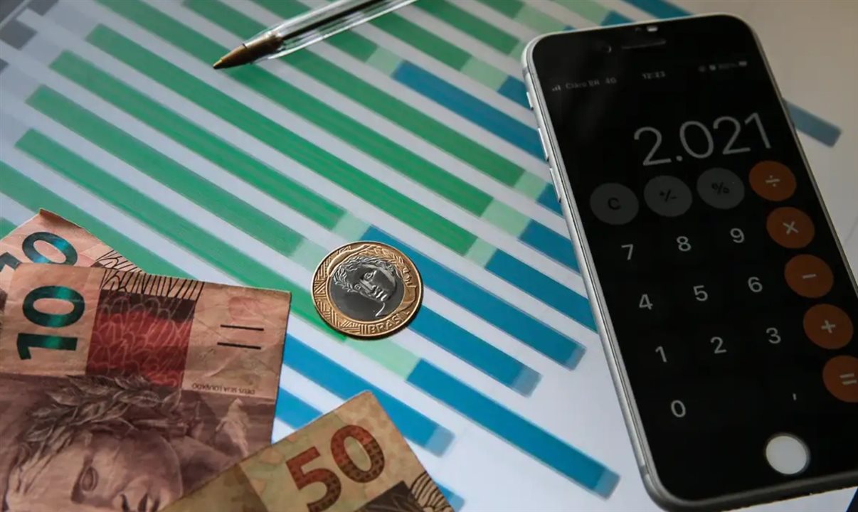 Divulgado mensalmente, o IBC-Br emprega metodologia diferente da utilizada para medir o Produto Interno Bruto (PIB)
