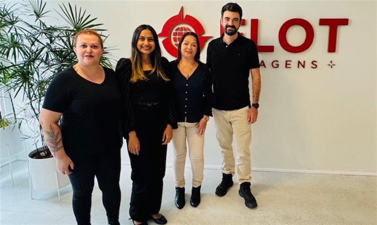 Simone Abreu (supervisora de grupos), Ana Aquino, Silvia Coelho e Tiago Barbosa, da Flot