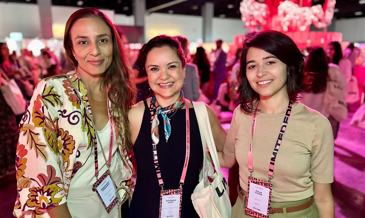 Fernanda Credidio, da Travel & Soul, Patricia Lumy, da Get Out N About Travel, e Julia Viana, da Matueté