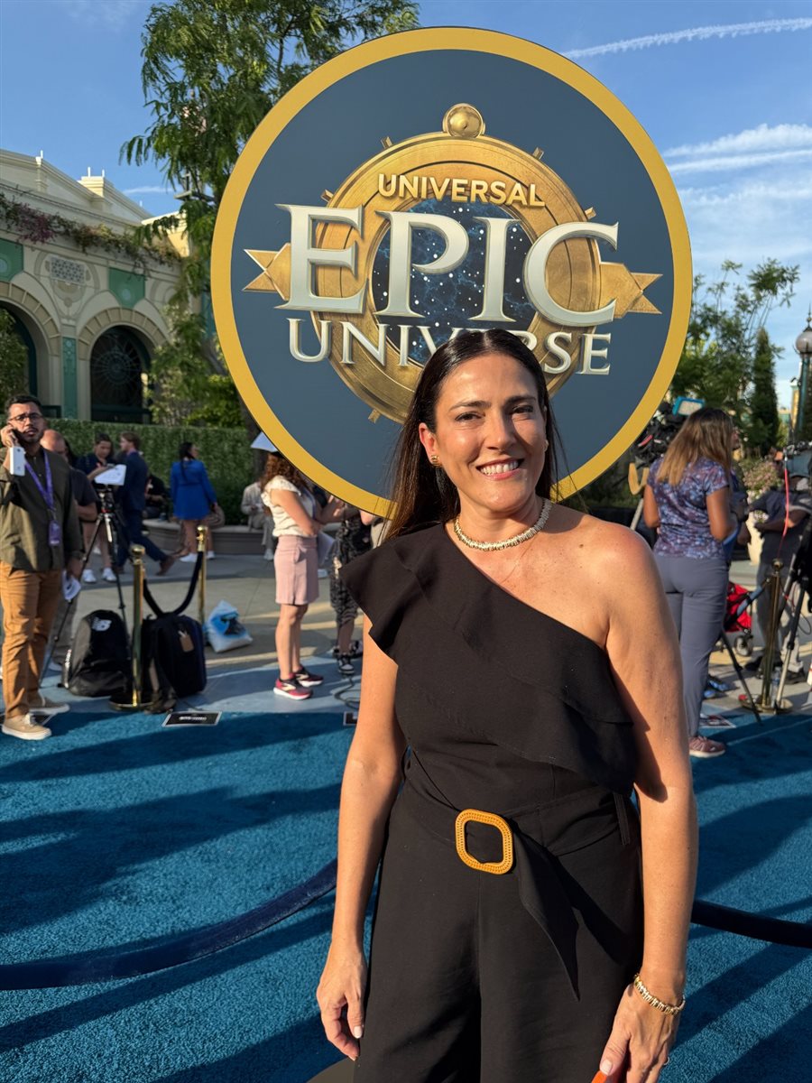 Gabriella Cavalheiro, diretora da Universal Destinations & Experiences para a América Latina