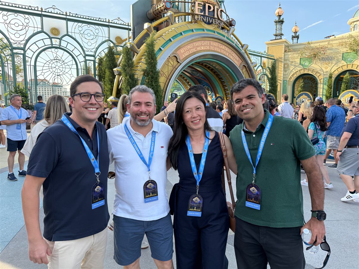 Gabriella Cavalheiro, diretora da Universal Destinations & Experiences para a América Latina