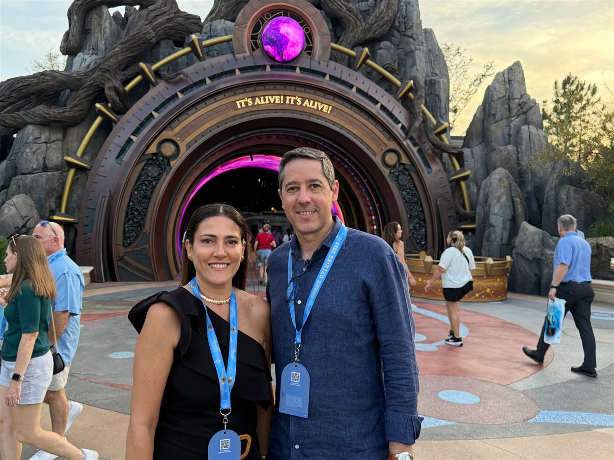 Gabriella Cavalheiro, diretora da Universal Destinations & Experiences para a América Latina