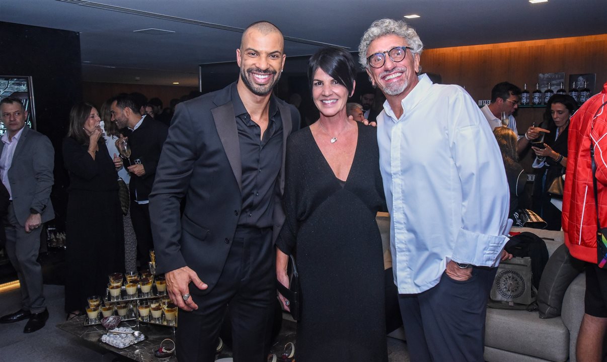 Wellington Melo, diretor geral, Fernanda Hussne, head de Vendas e Eventos, e Emmanuel Bassoleil, chef do Hotel Unique