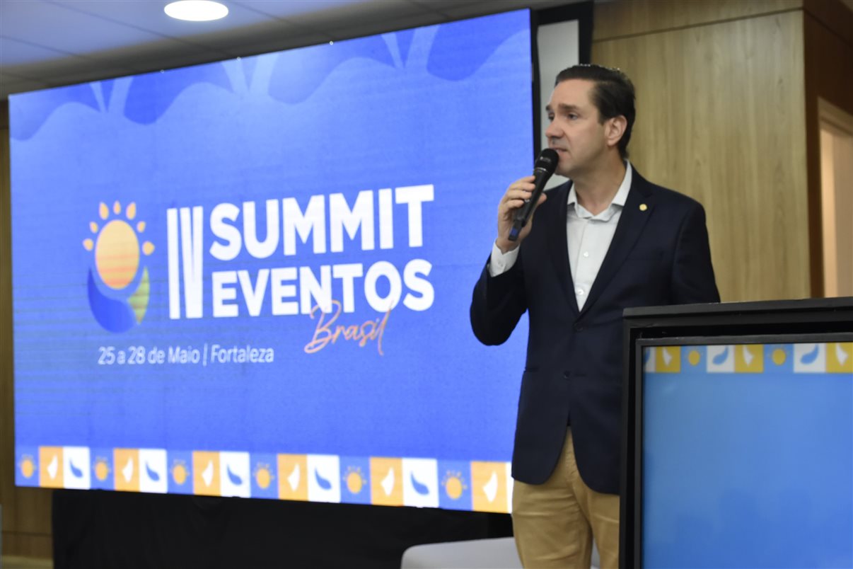 Denise Carrá, secretária de Turismo de Fortaleza