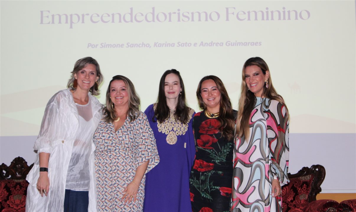 Milena Pedrosa, da A-Gente, Janina Araujo, da Léké, Simone Sancho, da Belong Be, Karina Sato, da Sato Rahal, e Andrea Guimarães, decoradora de festas