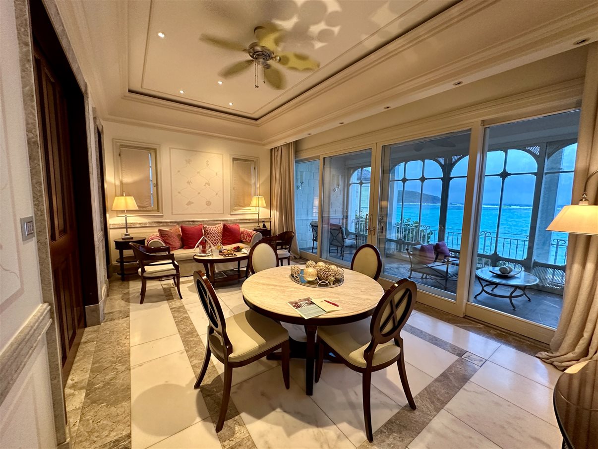 Propriedade em Canouan opera como Mandarin Oriental desde 2017