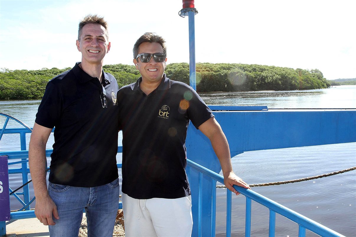 Constantino Funtulis e André Luiz Macias, da BRT Lounges