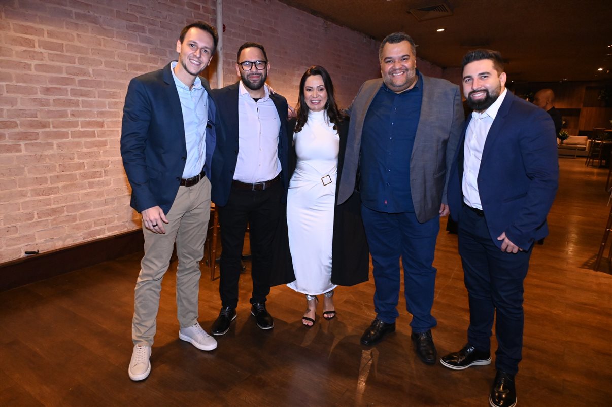 Douglas Camargo e Siderley Santos, ambos da Abracorp