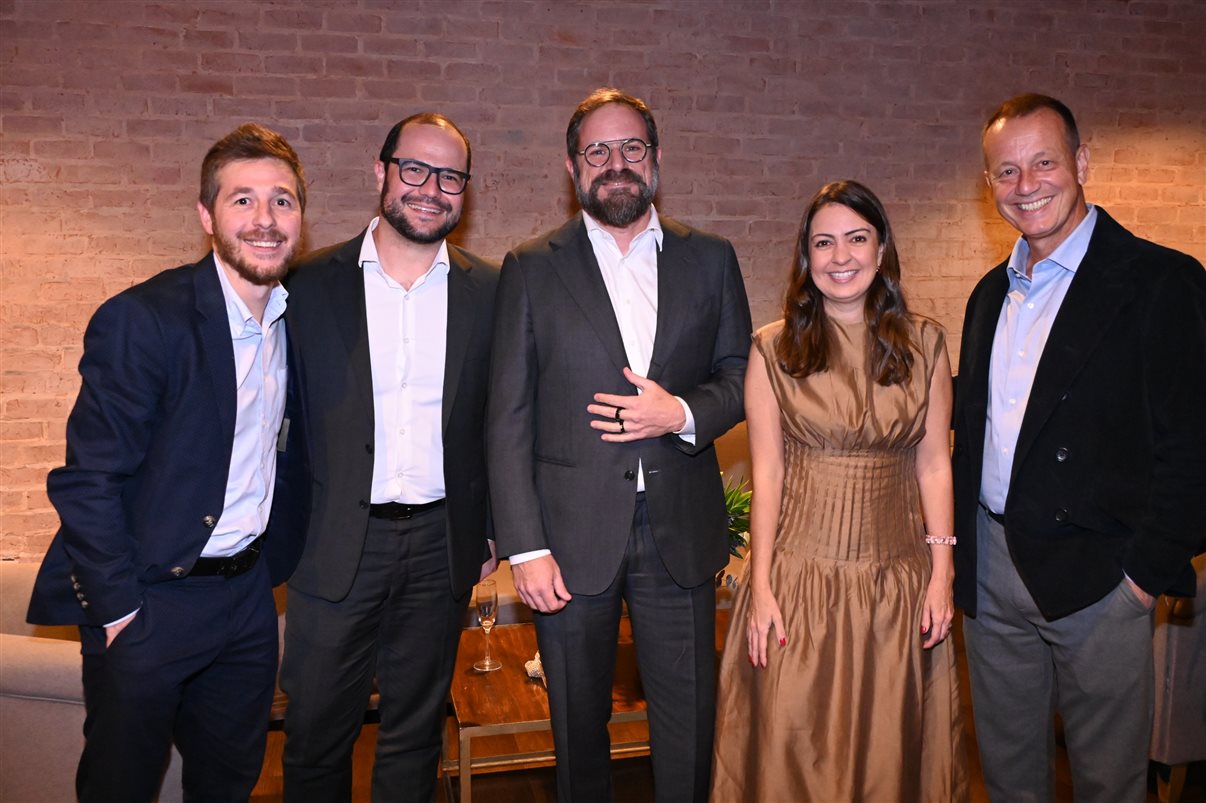 Douglas Camargo e Siderley Santos, ambos da Abracorp
