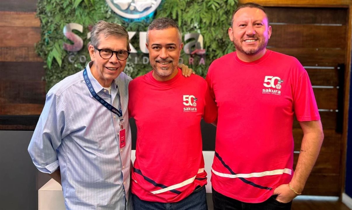 Cassio Oliveira, Luis Carlos Vargas e Wagner Chaves