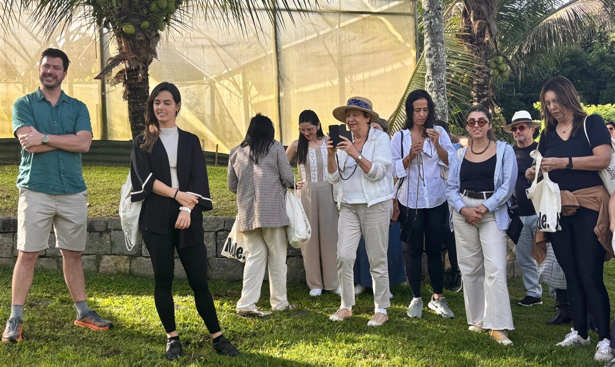 Participantes do 3º Encontro de ESG da BLTA em visita técnica à fazenda