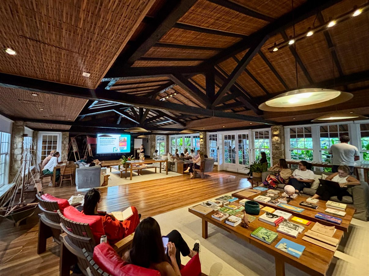 Cultivo de alface em estufa na Fazenda Bananal, a cerca de 20 minutos de Paraty (RJ)