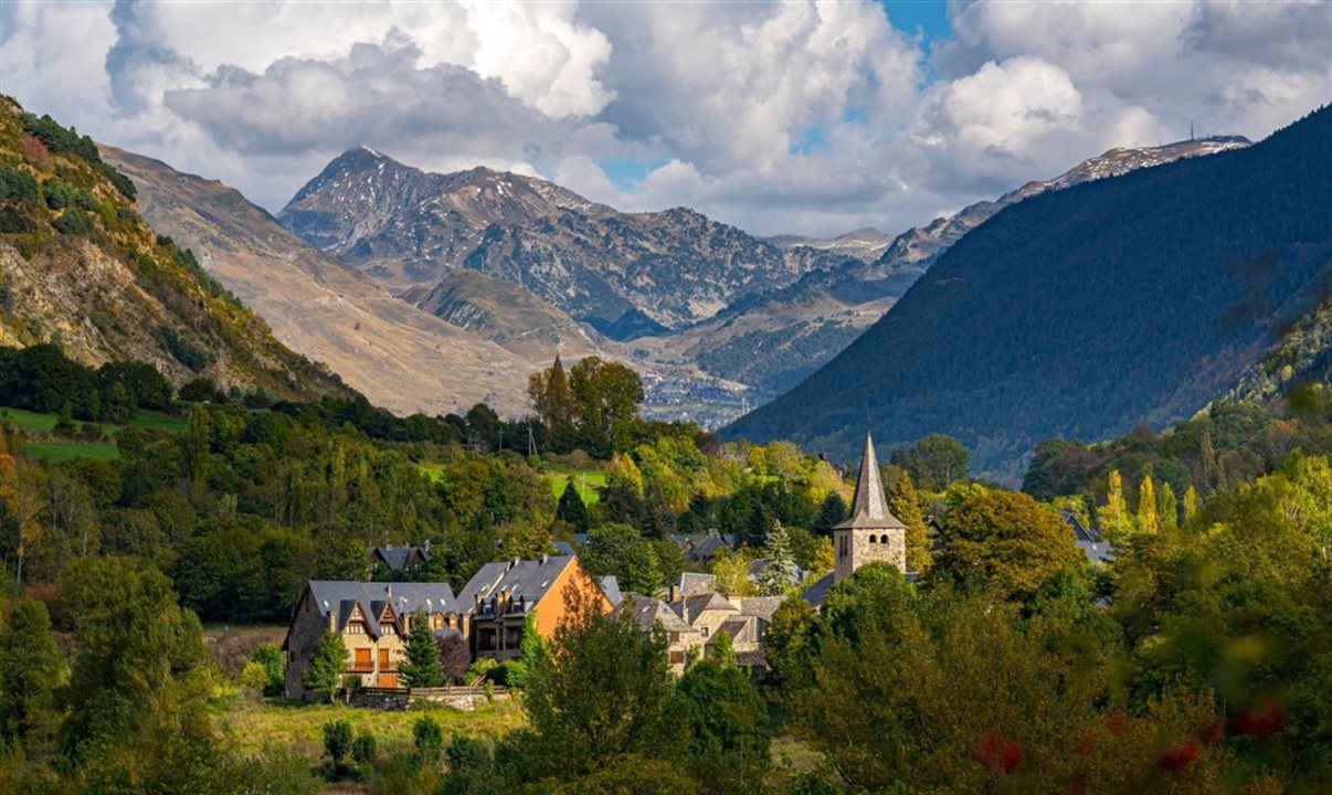 Principais mercados overseas também demonstram grande interesse em visitar os destinos mais renomados em regiões da Espanha, como Catalunha