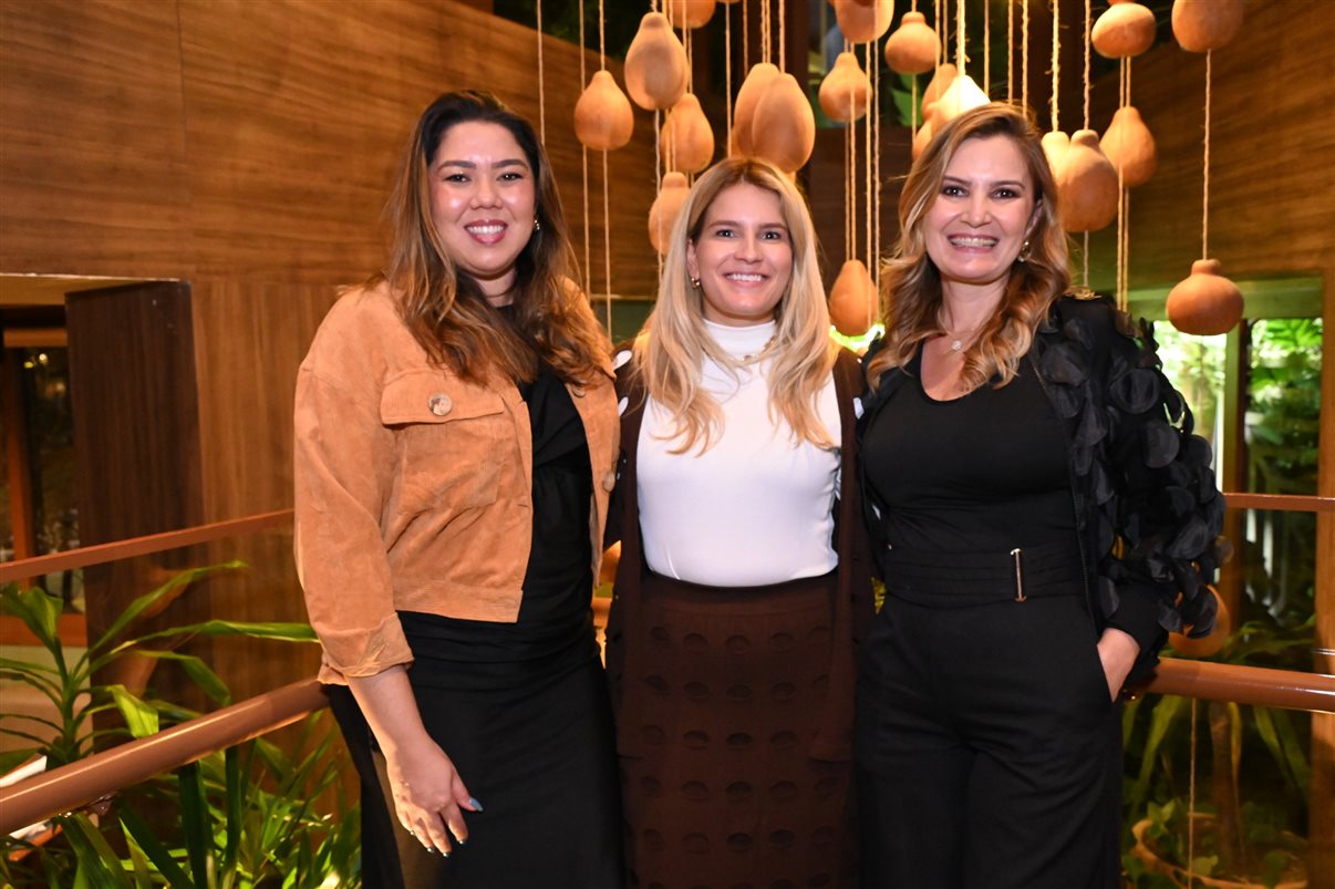 George Costa, da Luck Receptivo, Amanda Rocha, da Amanda Rocha Eventos Corporativos, Jarbiana Costa, do Natal CVB, e Neiwaldo Guedes, da Espacial Eventos