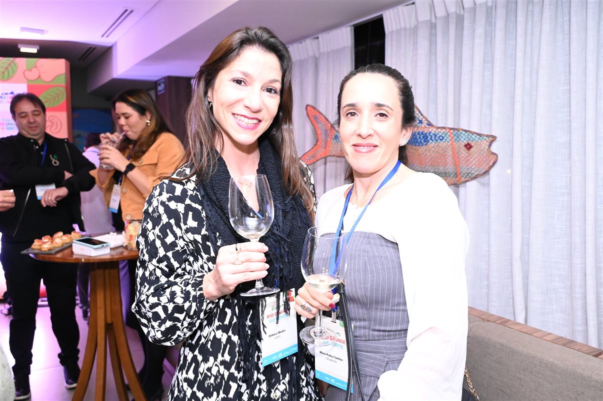 George Costa, da Luck Receptivo, Amanda Rocha, da Amanda Rocha Eventos Corporativos, Jarbiana Costa, do Natal CVB, e Neiwaldo Guedes, da Espacial Eventos