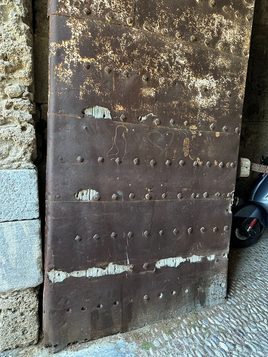 Rhodes: História viva entre muralhas na Cidade Medieval