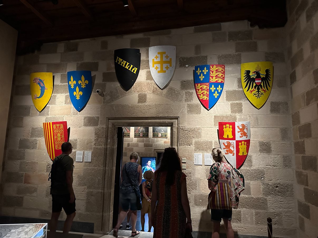 Rhodes: História viva entre muralhas na Cidade Medieval