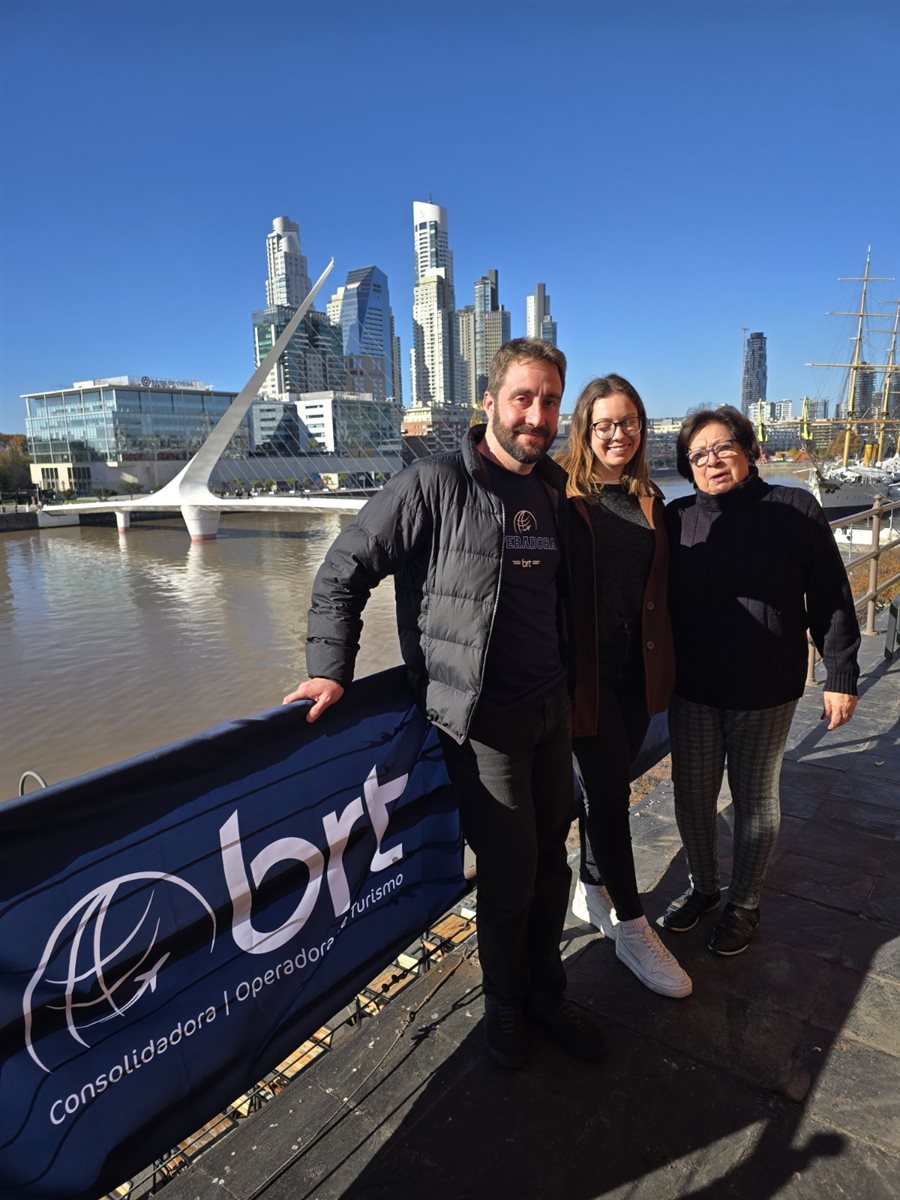 André, Isabelle e Susana, time de implantação BRT Operadora