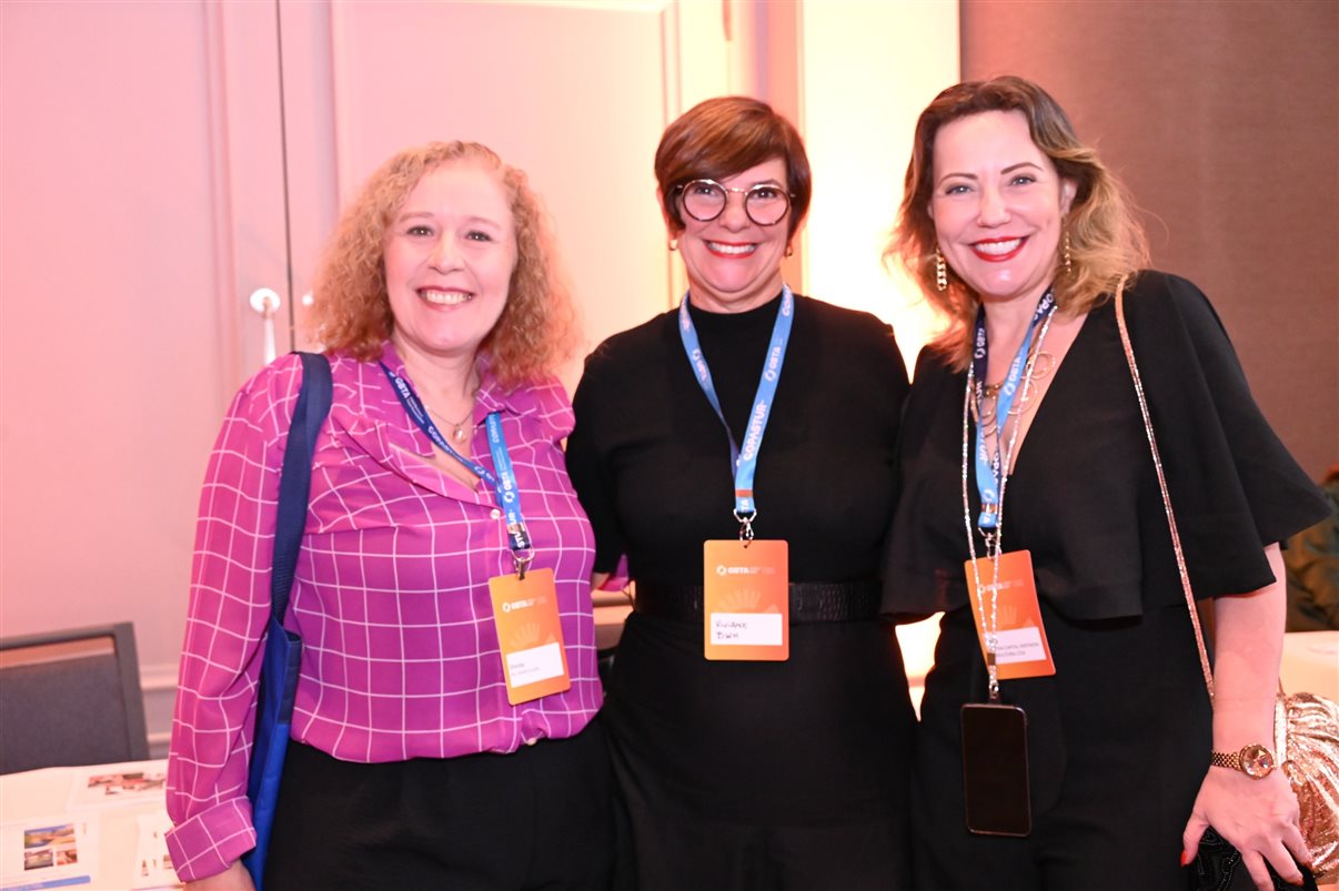 Olinda Ramos, da Mo. Ramos, Viviane Amadei, da BWH Hotels, e Erika Fuchs,  da Centria