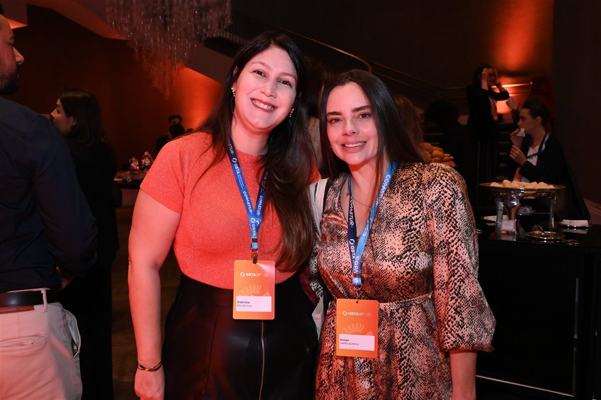 Olinda Ramos, da Mo. Ramos, Viviane Amadei, da BWH Hotels, e Erika Fuchs,  da Centria