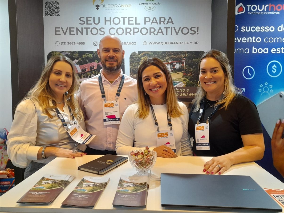 Vanessa Yamada, Amanda Pereira, Elian Zanelato e Davi Marques, do Club Med