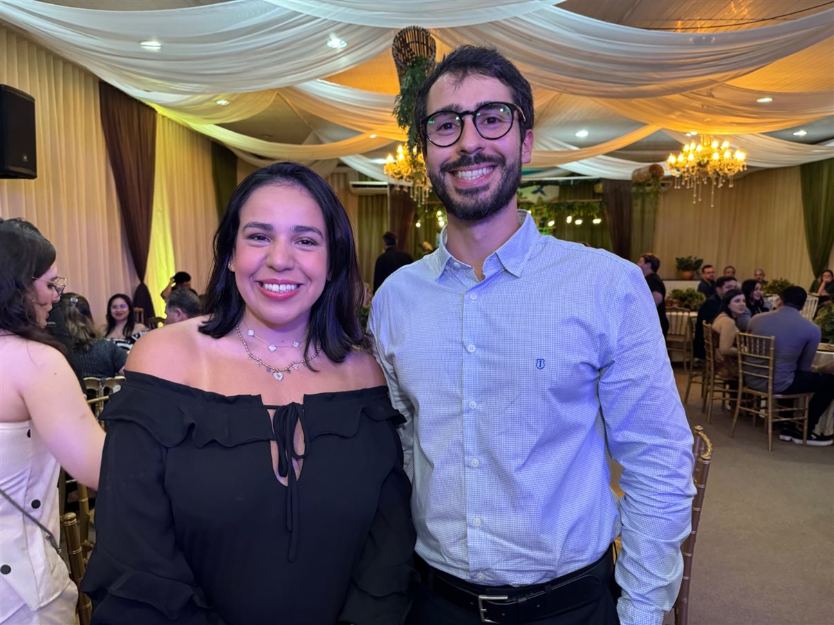 Elenilton Marques, da Abav-AP, Ana Carolina Medeiros, da Abav Nacional, Syntia Lamarão, secretária de Turismo do Amapá, Antônio Karp e Bianca Serafim, da Latam, Daniel Braz, da Sefaz, e Gabriel Flores, da ABBTur