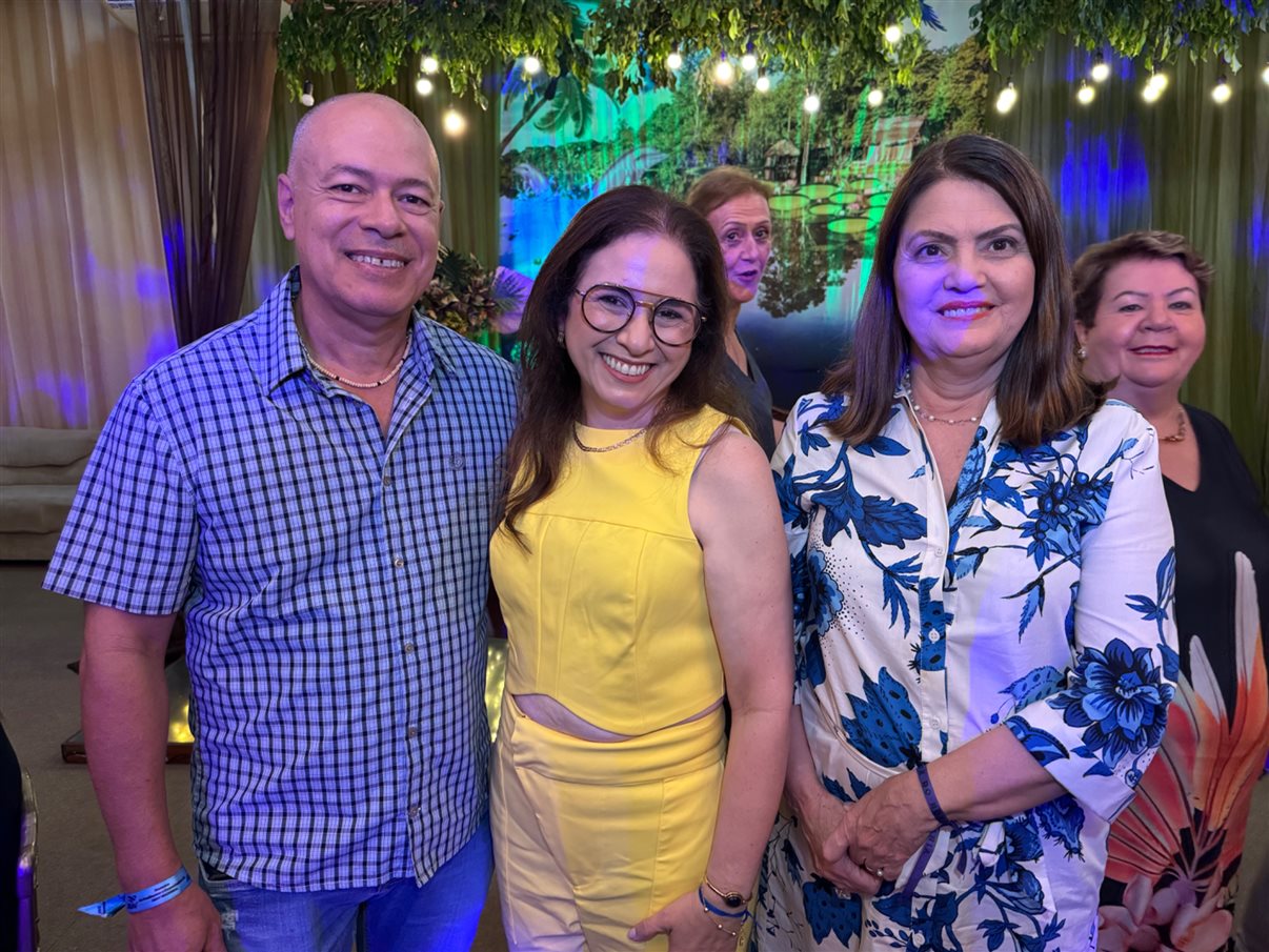 Elenilton Marques, da Abav-AP, Ana Carolina Medeiros, da Abav Nacional, Syntia Lamarão, secretária de Turismo do Amapá, Antônio Karp e Bianca Serafim, da Latam, Daniel Braz, da Sefaz, e Gabriel Flores, da ABBTur