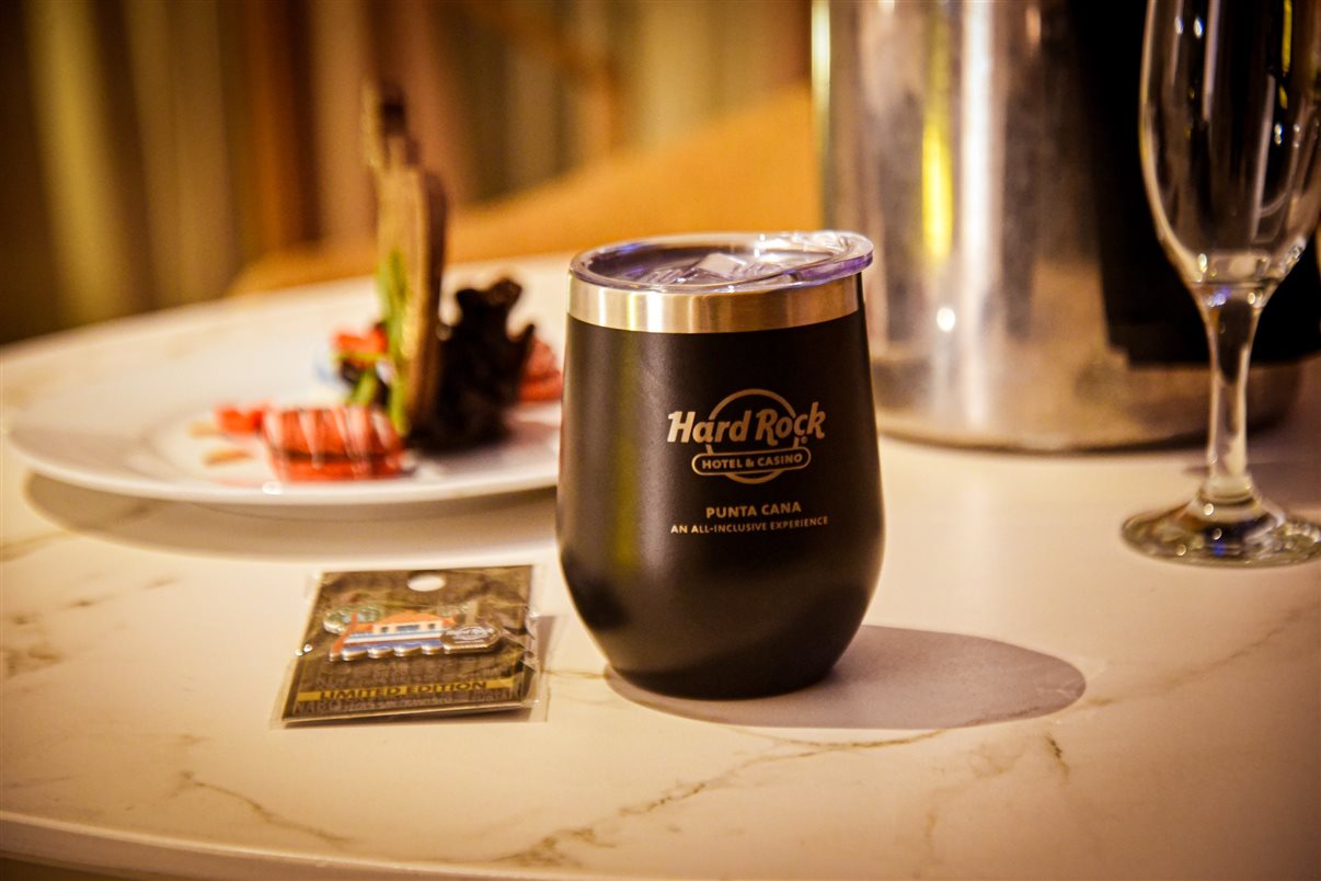 Os habitações foram o início da reforma geral do Hard Rock Punta Cana e simbolizam o que foi feito em todo o complexo