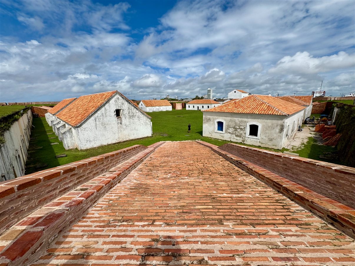 Comitiva da Abav Nacional na Fortaleza de São José de Macapá
