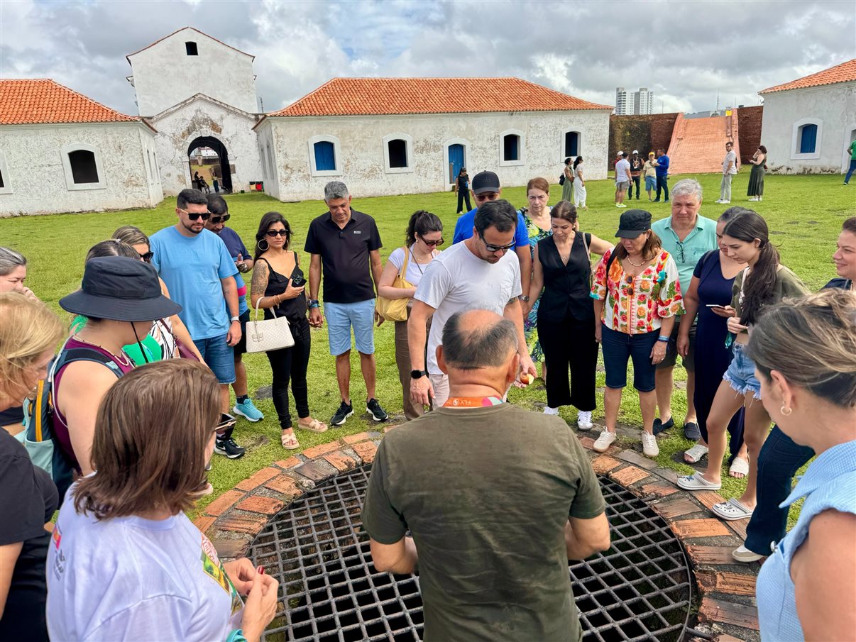 Comitiva da Abav Nacional na Fortaleza de São José de Macapá