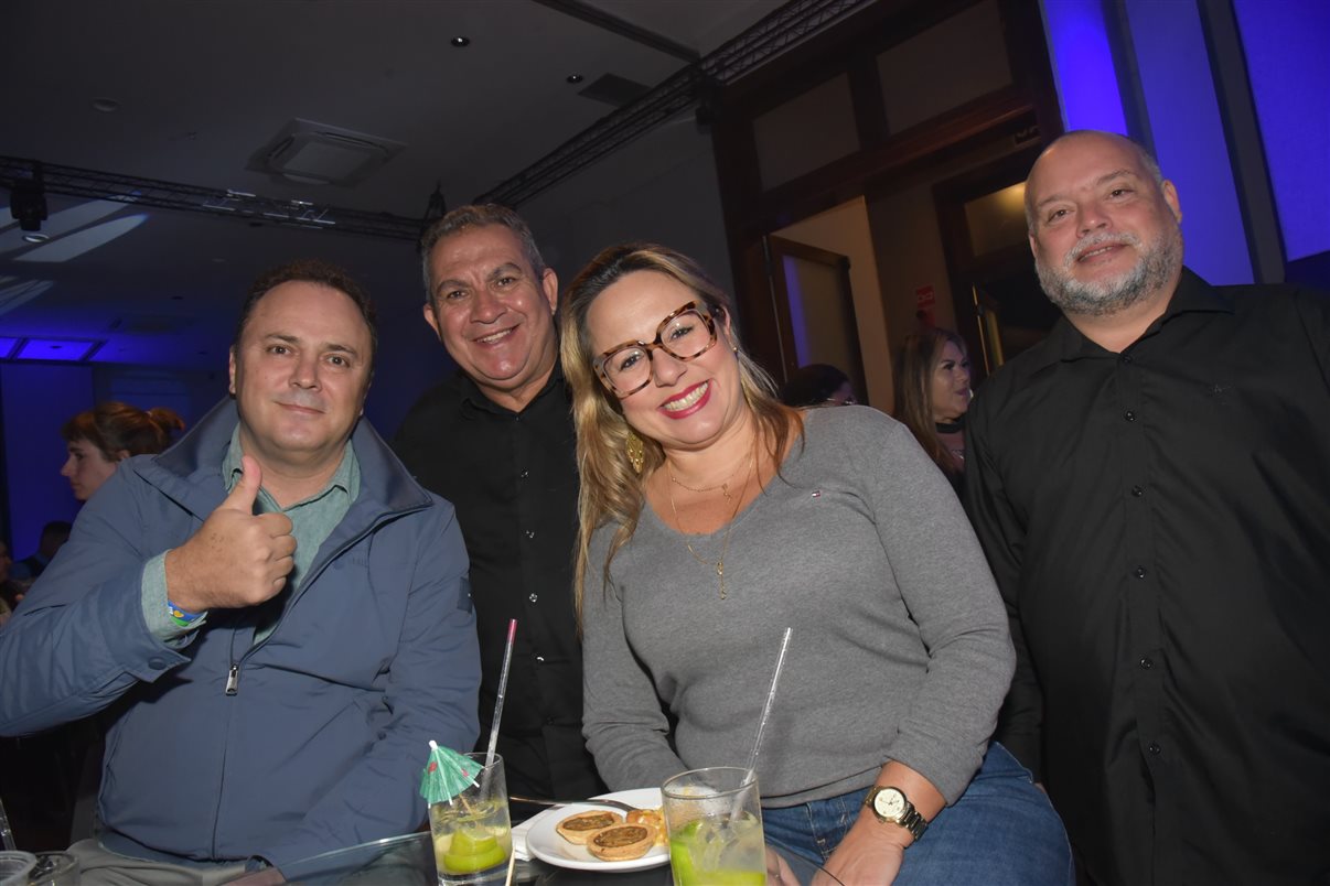 Marianne Silva, da Sea Blue Viagens, Aline Lacerda, da Lee Travel, Auriane Batista, da Clube Turismo Ribeirão Preto, Ana Beatriz Bethiol, da Ideal Viagem e Turismo, Michelle Carneiro, da Voencanto Viagens, e Beatriz Corrêa, da Magna Via 