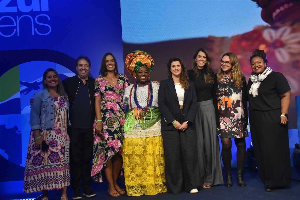 Marianne Silva, da Sea Blue Viagens, Aline Lacerda, da Lee Travel, Auriane Batista, da Clube Turismo Ribeirão Preto, Ana Beatriz Bethiol, da Ideal Viagem e Turismo, Michelle Carneiro, da Voencanto Viagens, e Beatriz Corrêa, da Magna Via 