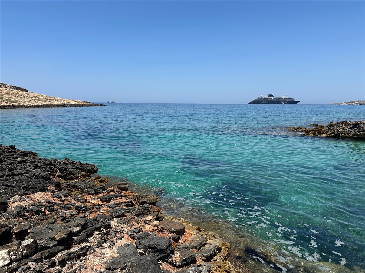 Explora I visto da bela ilha de Paros, na Grécia (arraste para ver mais fotos --->)