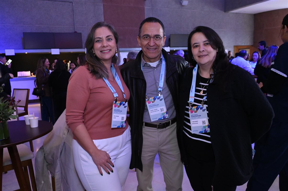 Denis Tassitano, da SAP Concur, e Patricia Thomas, da Omnibees