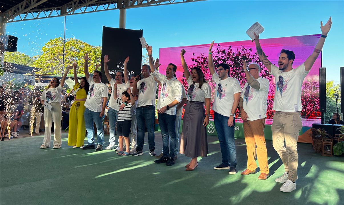 Autoridades celebram a inauguração do parque