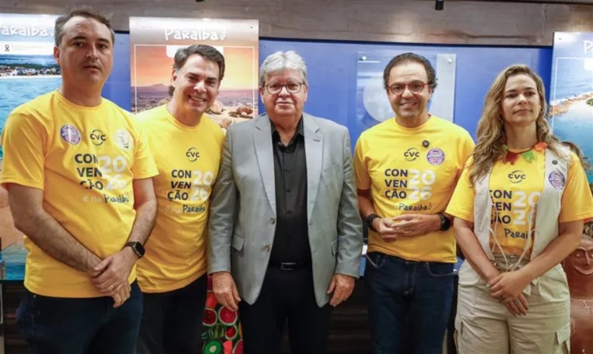Ferdinando Lucena, da PBTur, Emerson Belan, da CVC Corp, o governador João Azevedo, Fábio Godinho, da CVC Corp, e Rosália Lucas, da Setur-PB