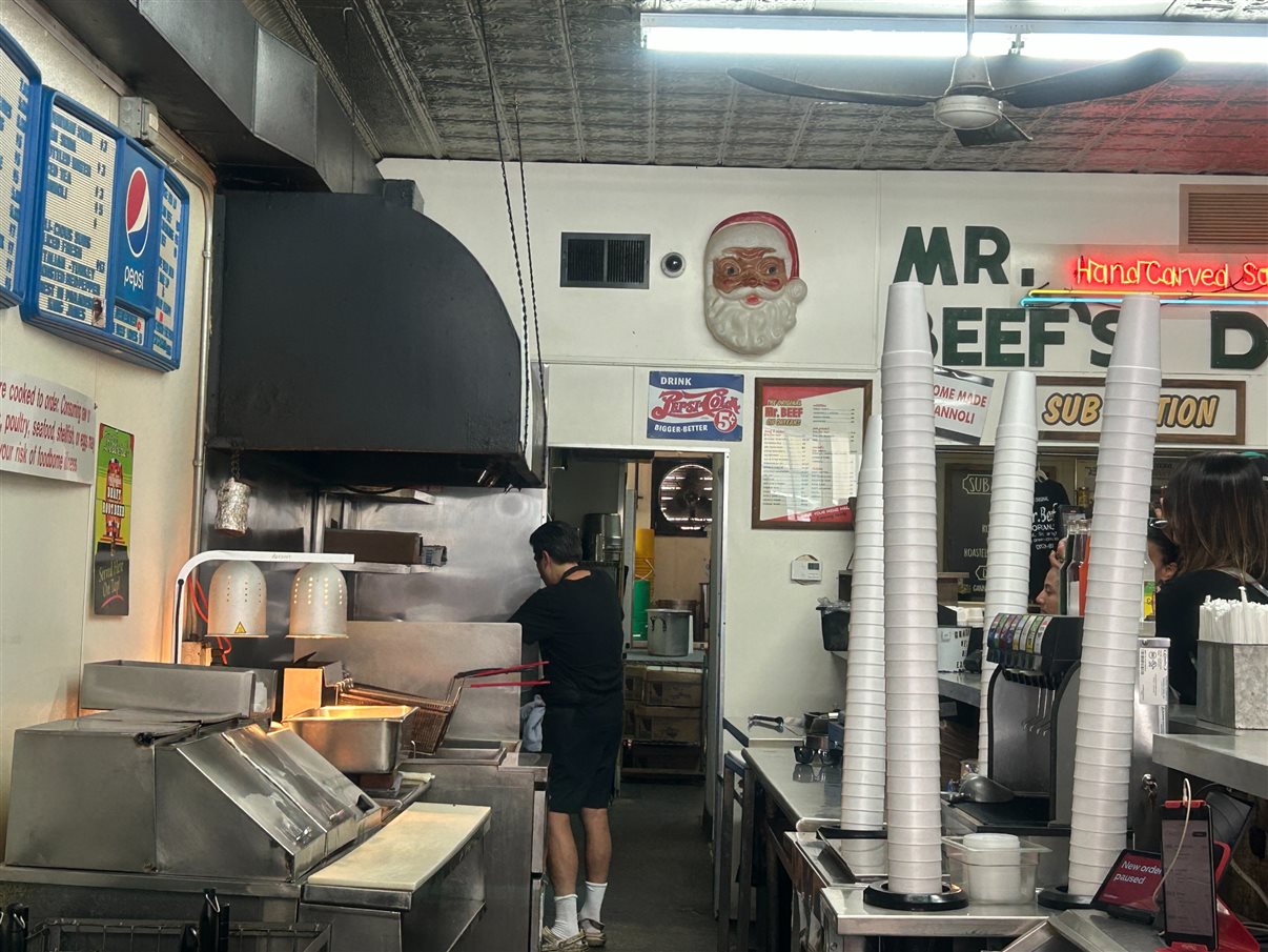 Interior do Mr Beef